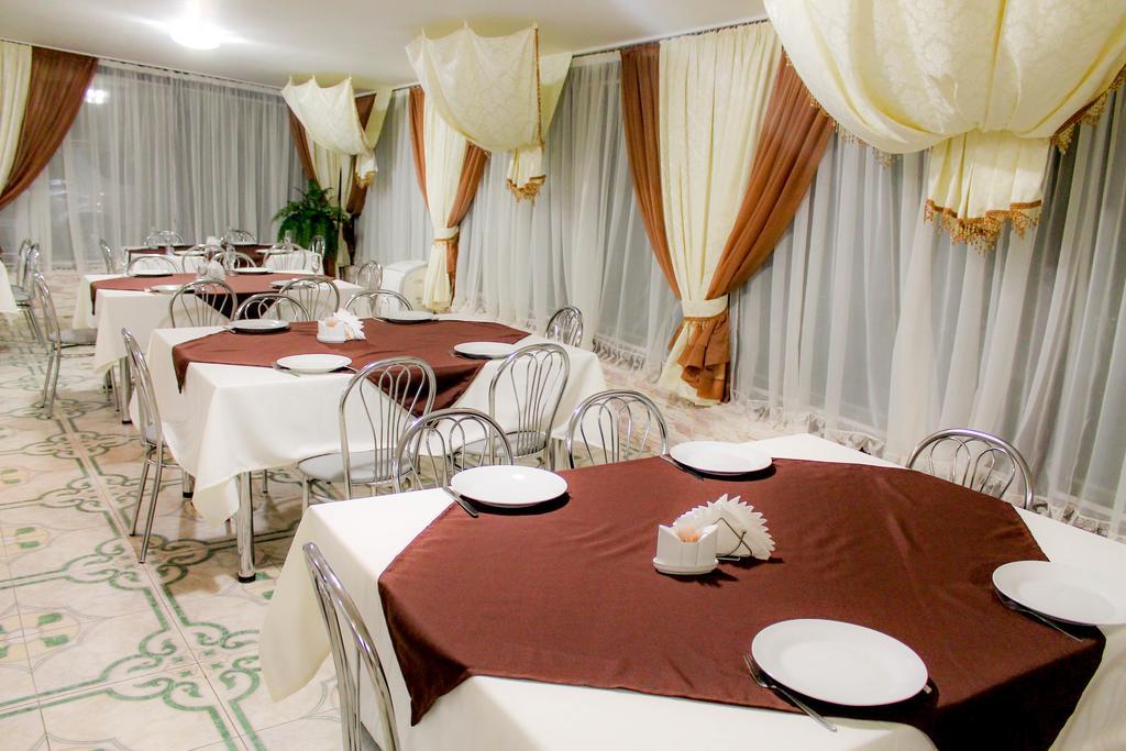 四季酒店 Boryspilʼ 外观 照片